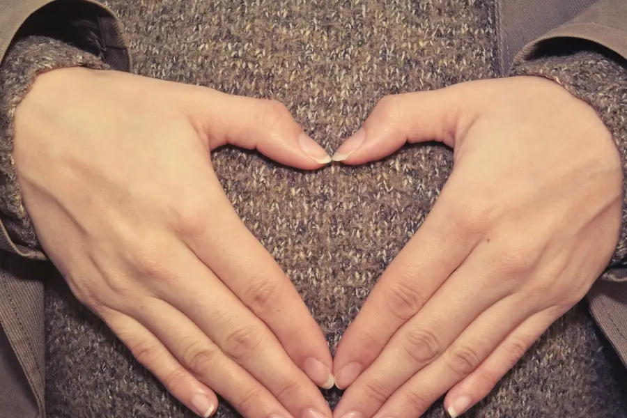 Masaje prenatal para embarazadas en Las Palmas